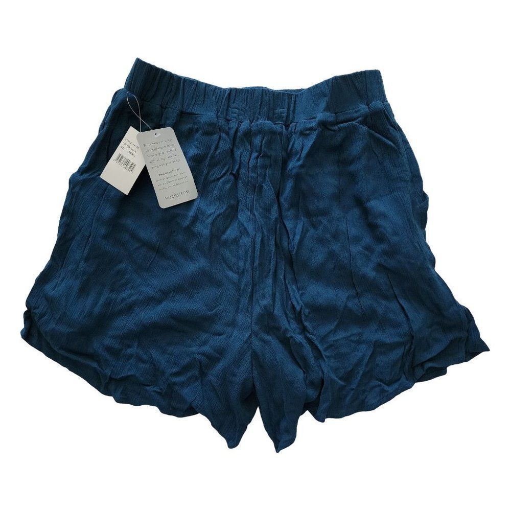 West Kei Shorts